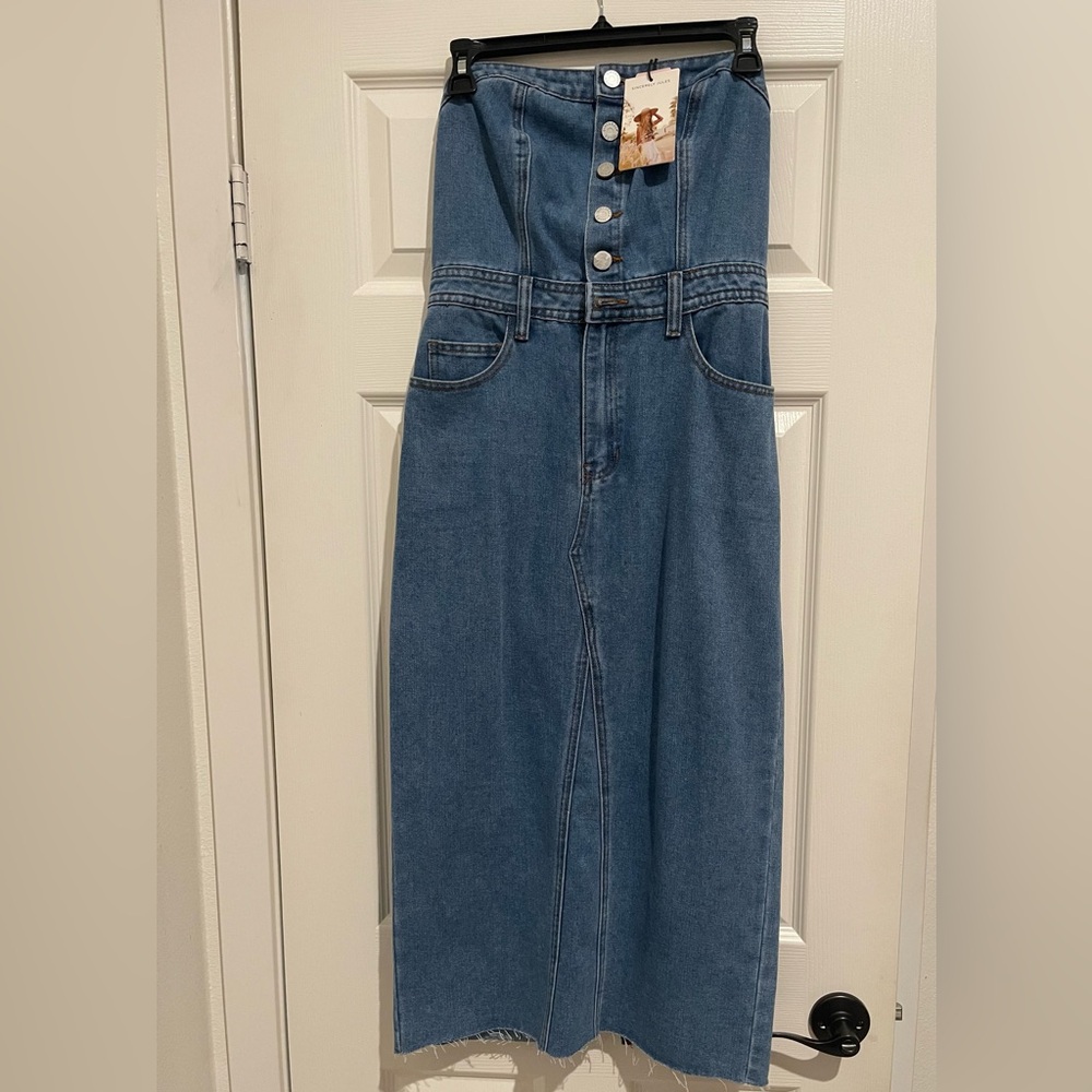Strapless Button-Front Denim Midi Dress